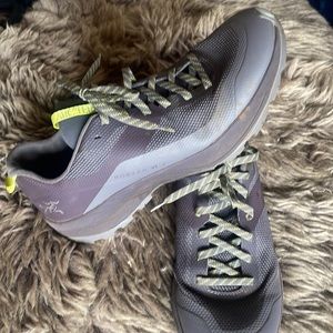 Arc’teryx Norvan VT2
